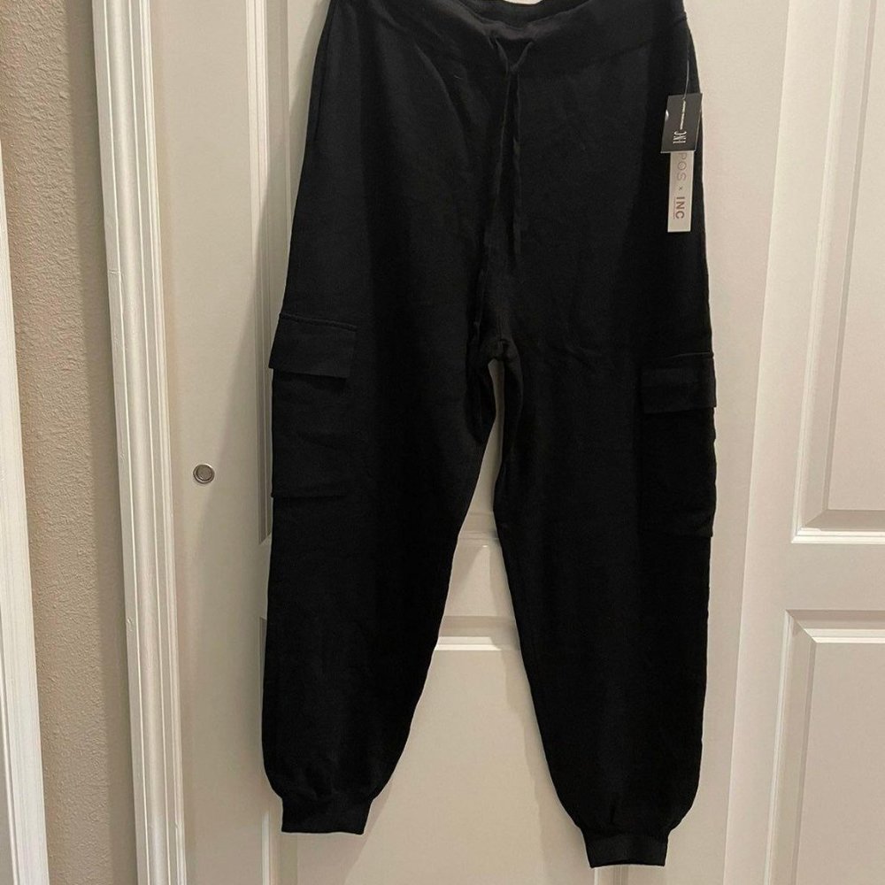NWT INC Intl Long pants XL